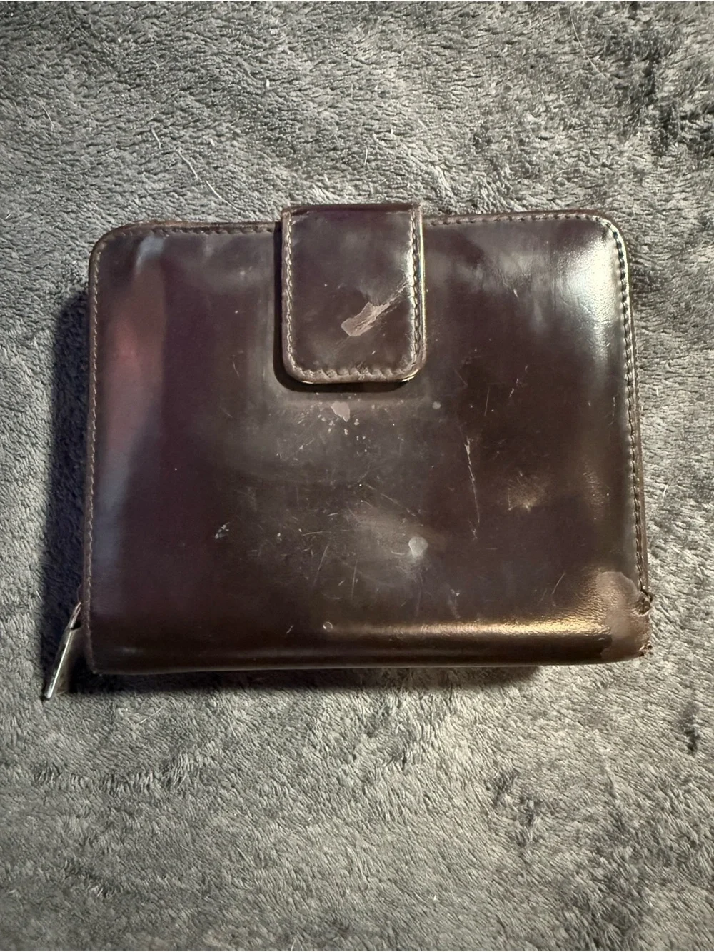 Gucci Brown GG Canvas Zip Wallet - Picture 3 of 6